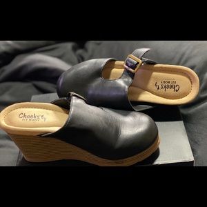 Clogs